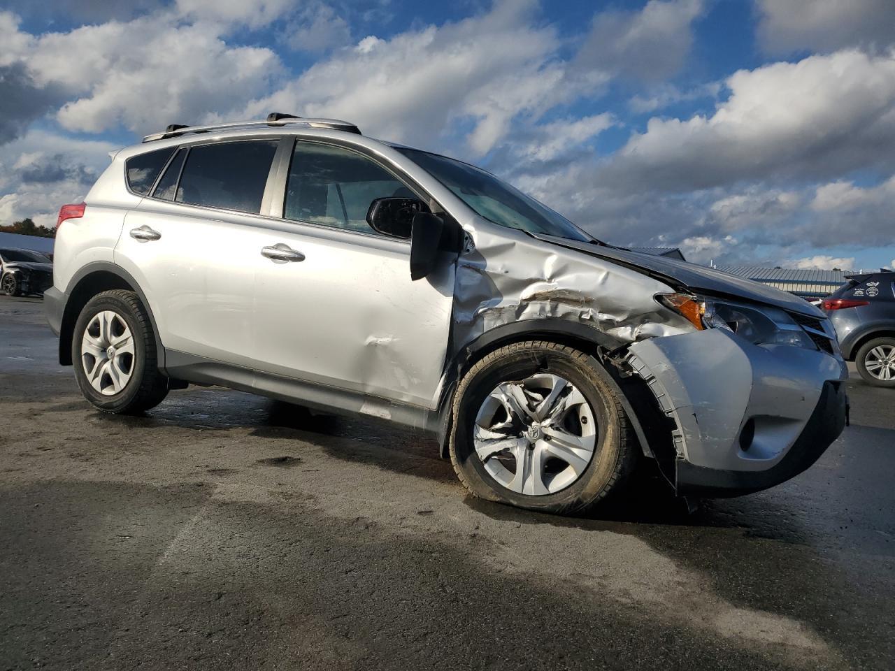2015 TOYOTA RAV4
