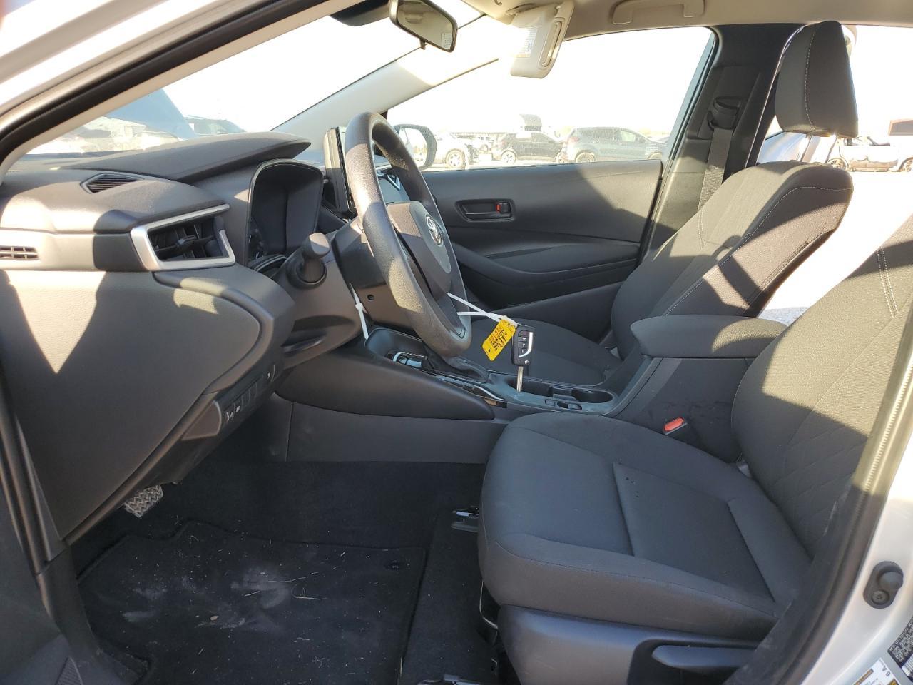 2025 TOYOTA COROLLA