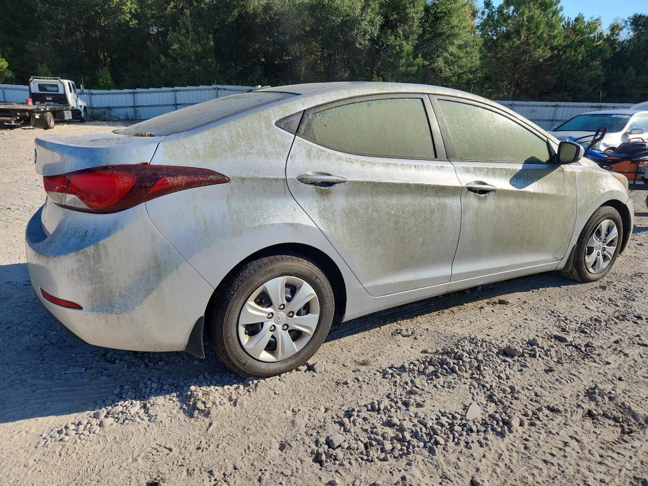2016 HYUNDAI ELANTRA