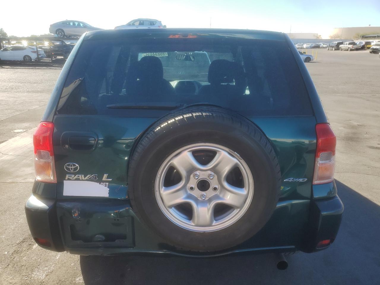 2002 TOYOTA RAV4