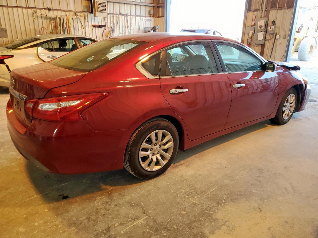2017 NISSAN ALTIMA
