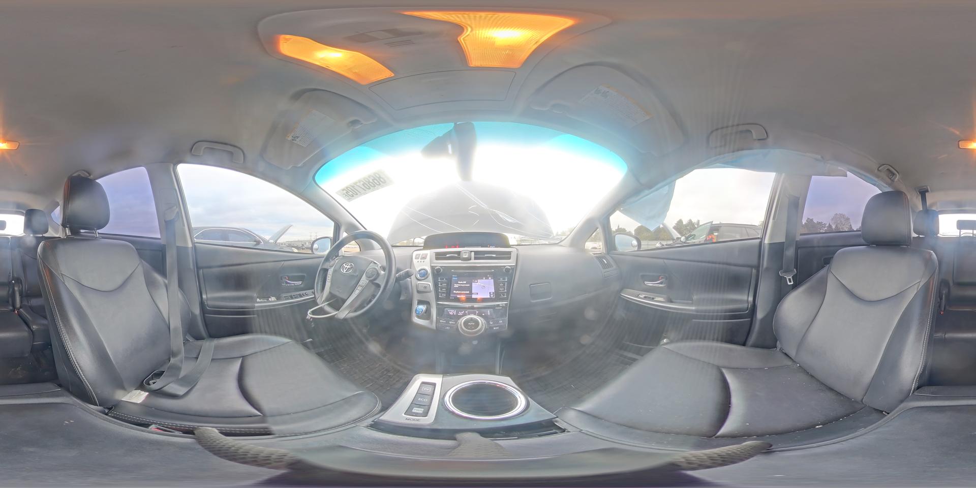 2016 TOYOTA PRIUS V