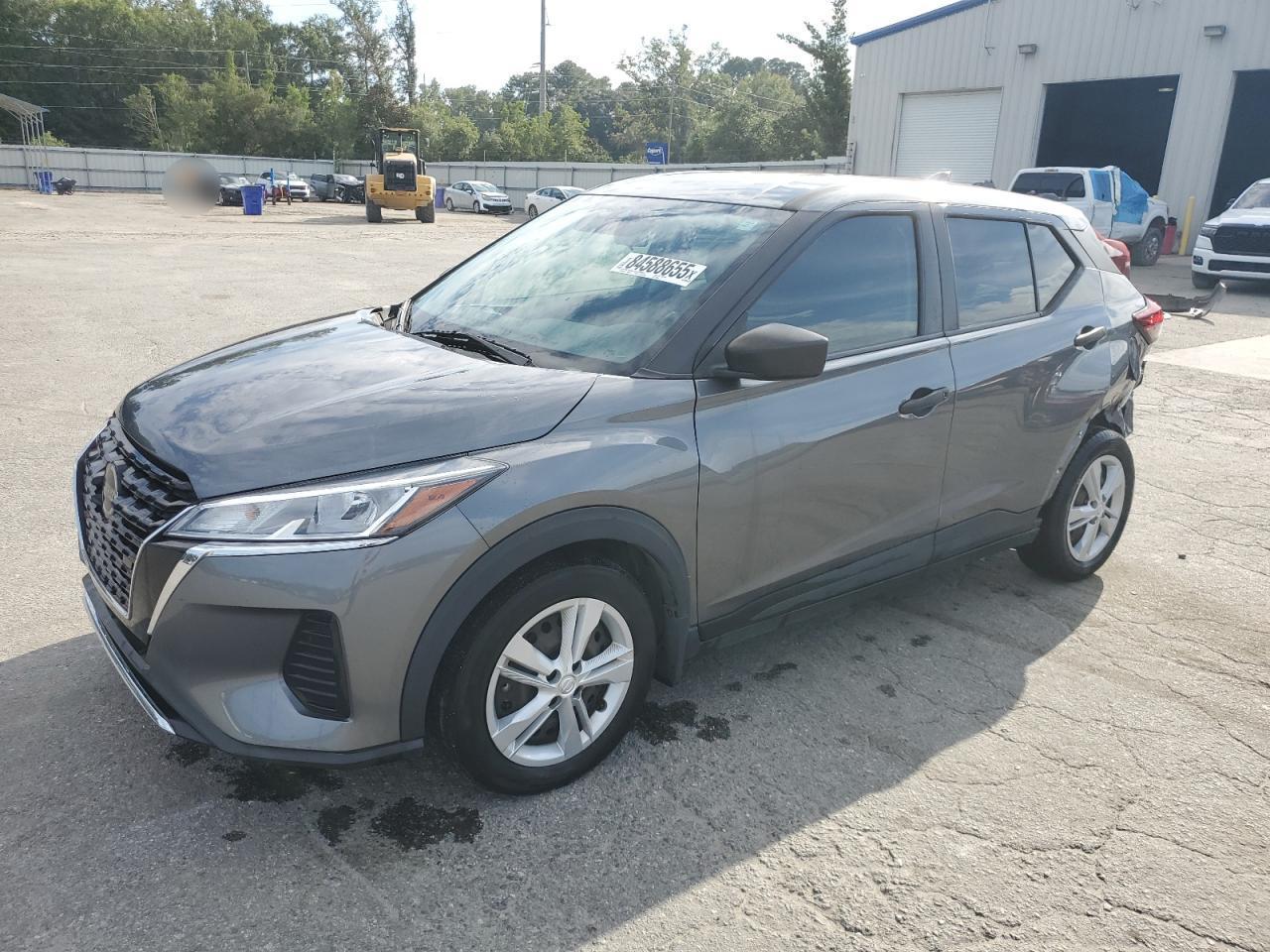 2021 NISSAN KICKS