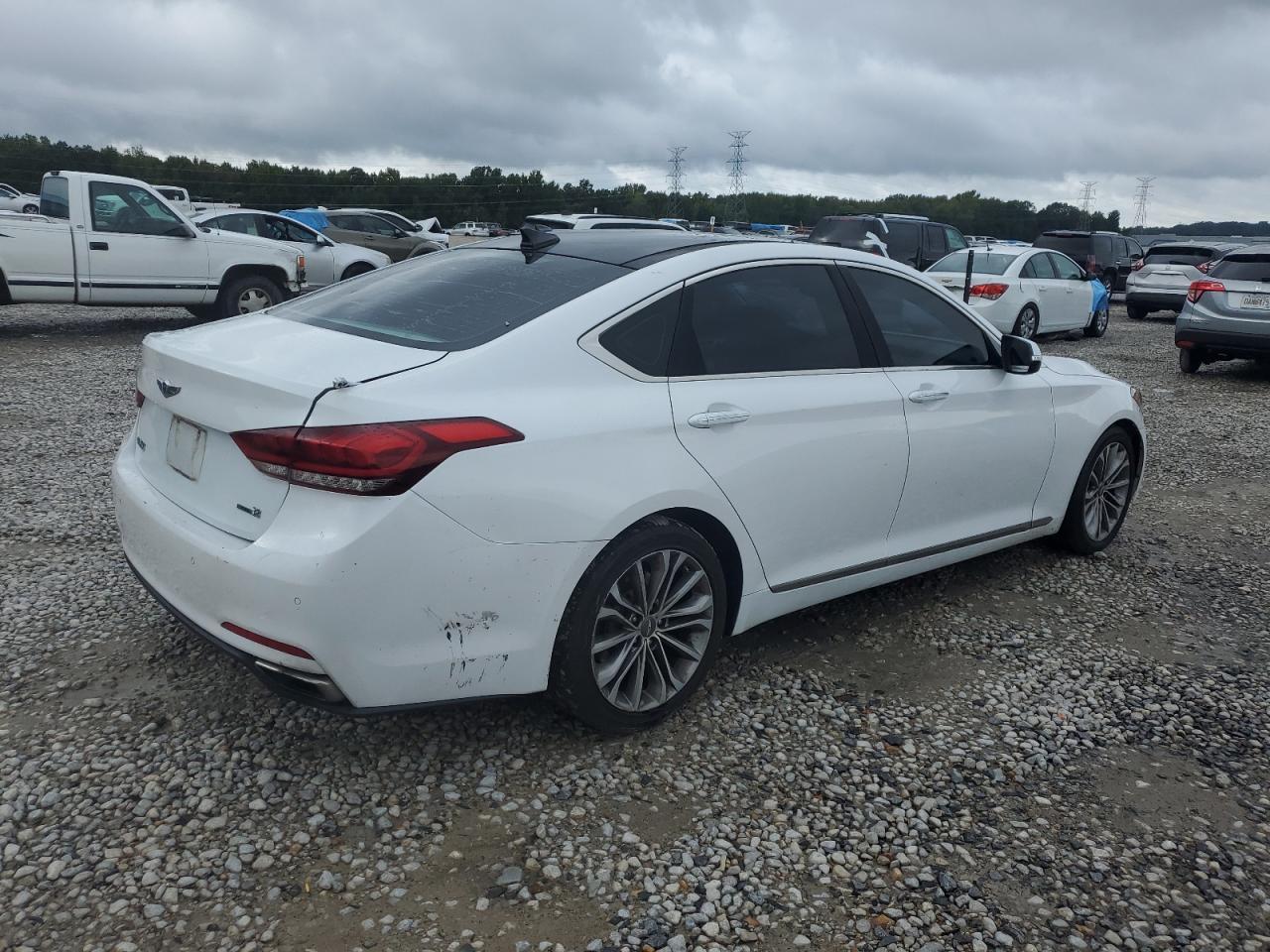 2015 HYUNDAI GENESIS