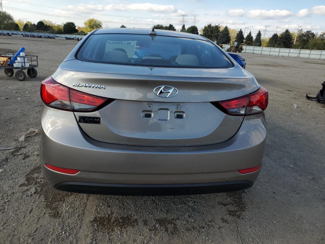 2016 HYUNDAI ELANTRA