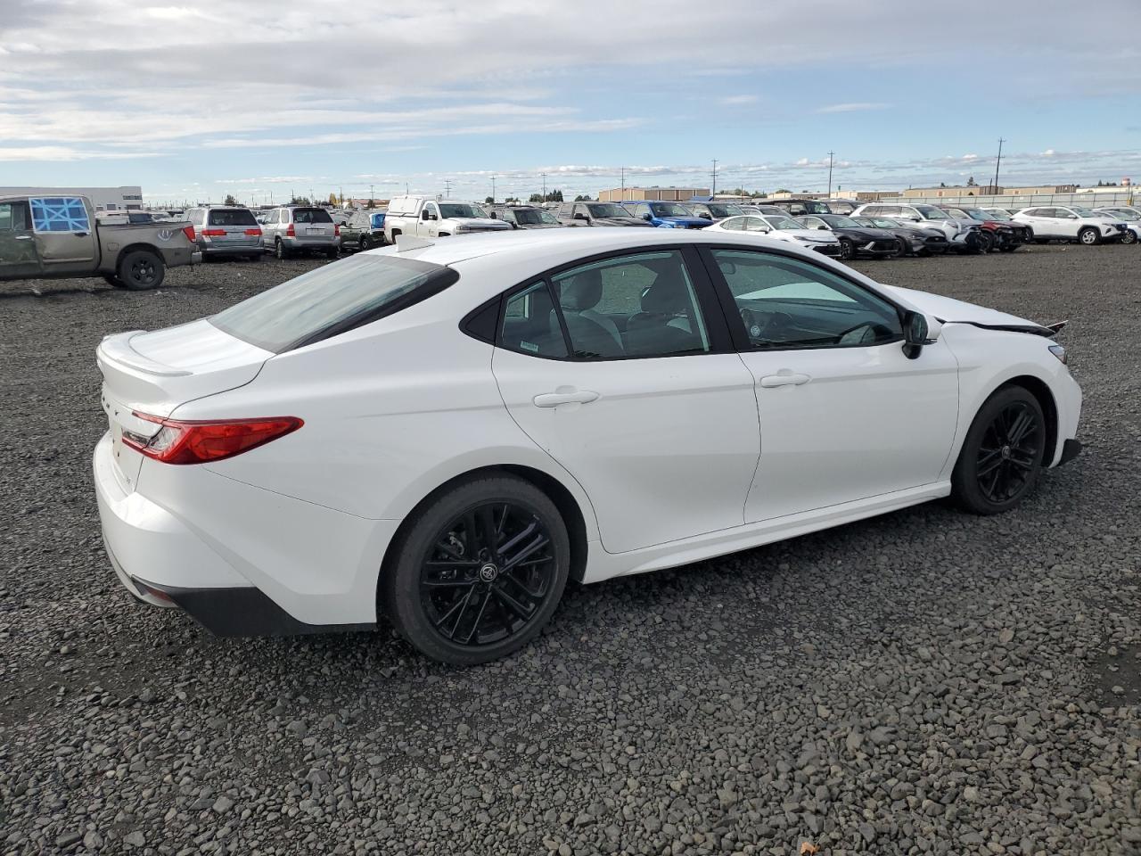 2025 TOYOTA CAMRY