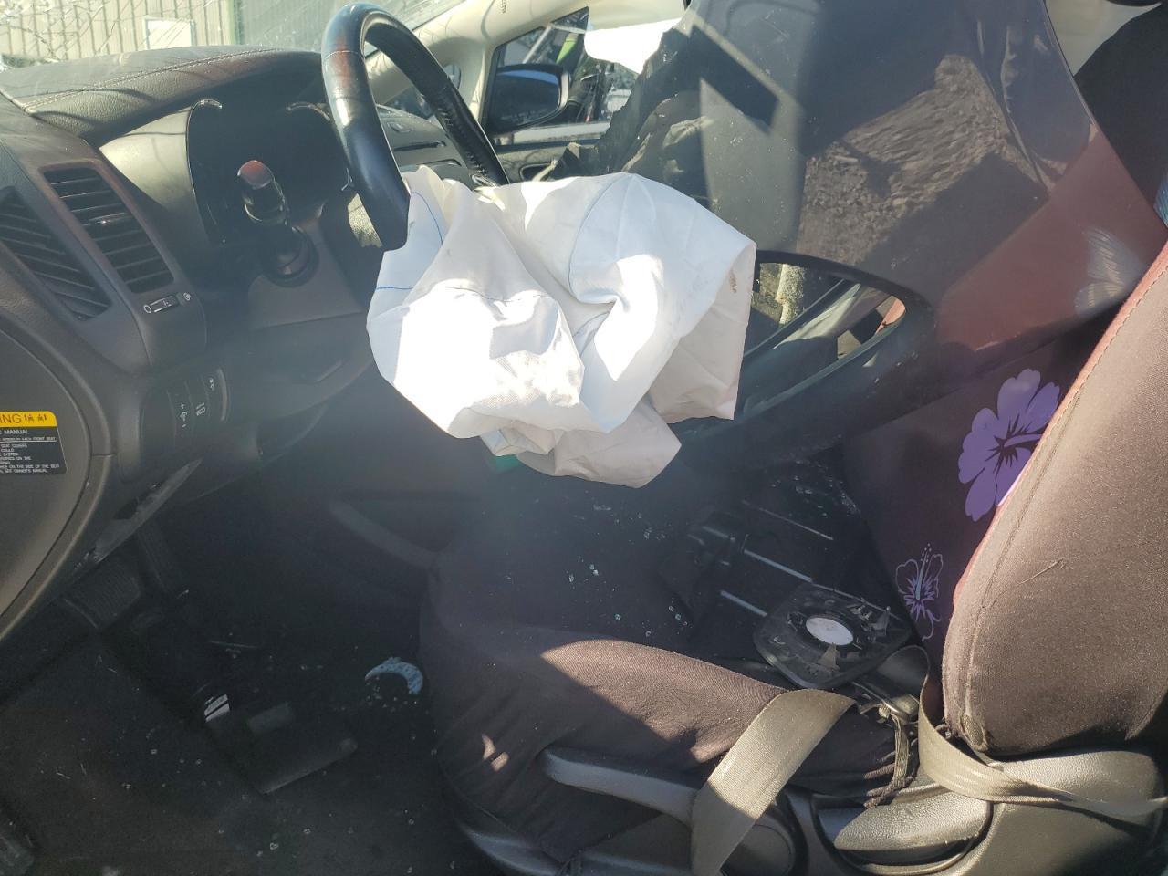 2014 KIA FORTE