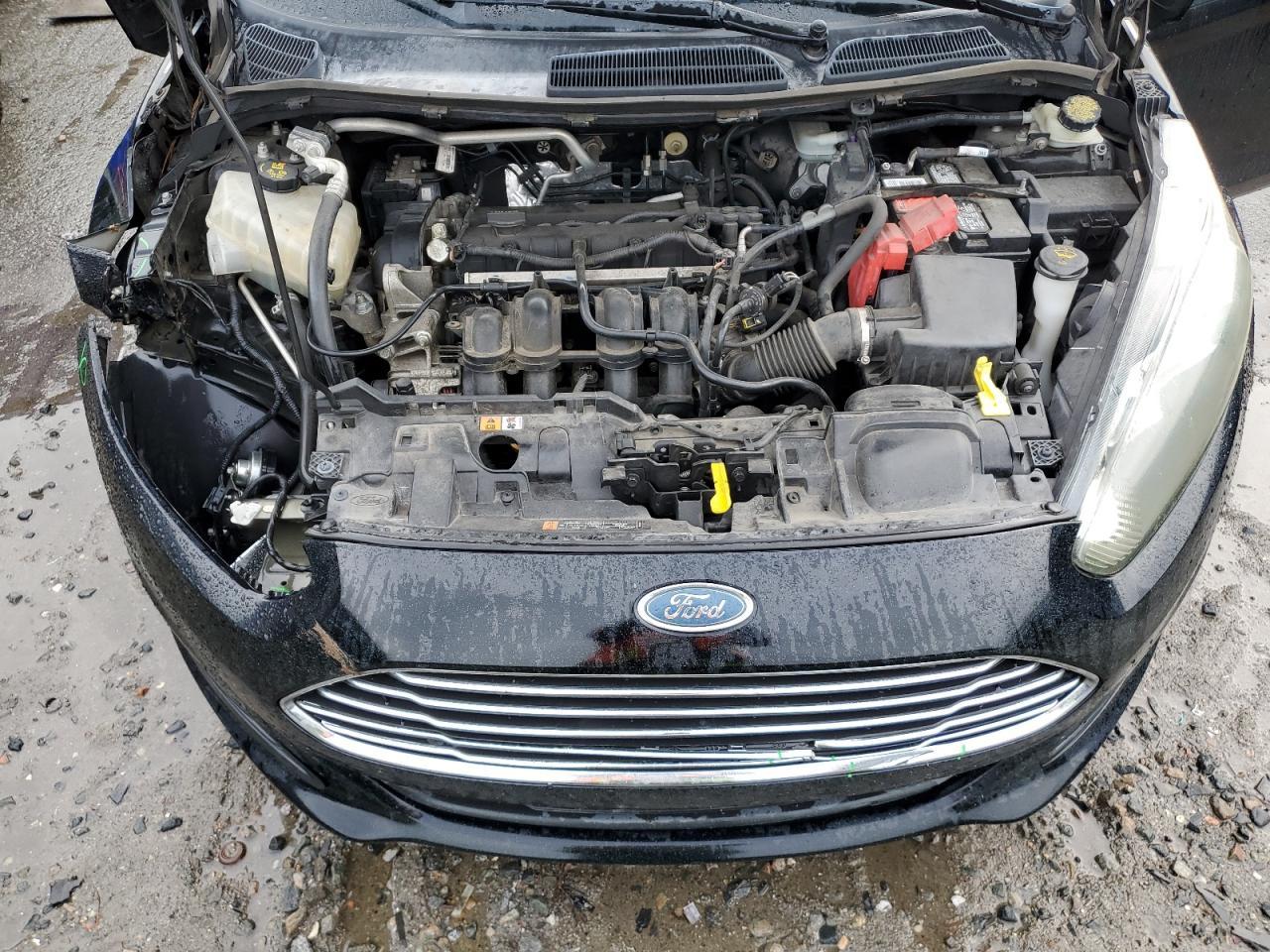 2016 FORD Fiesta