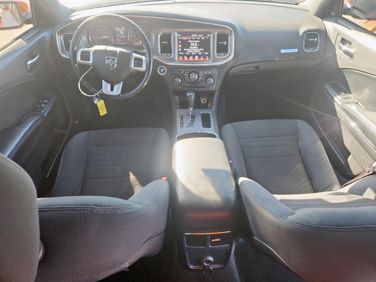 2011 DODGE CHARGER
