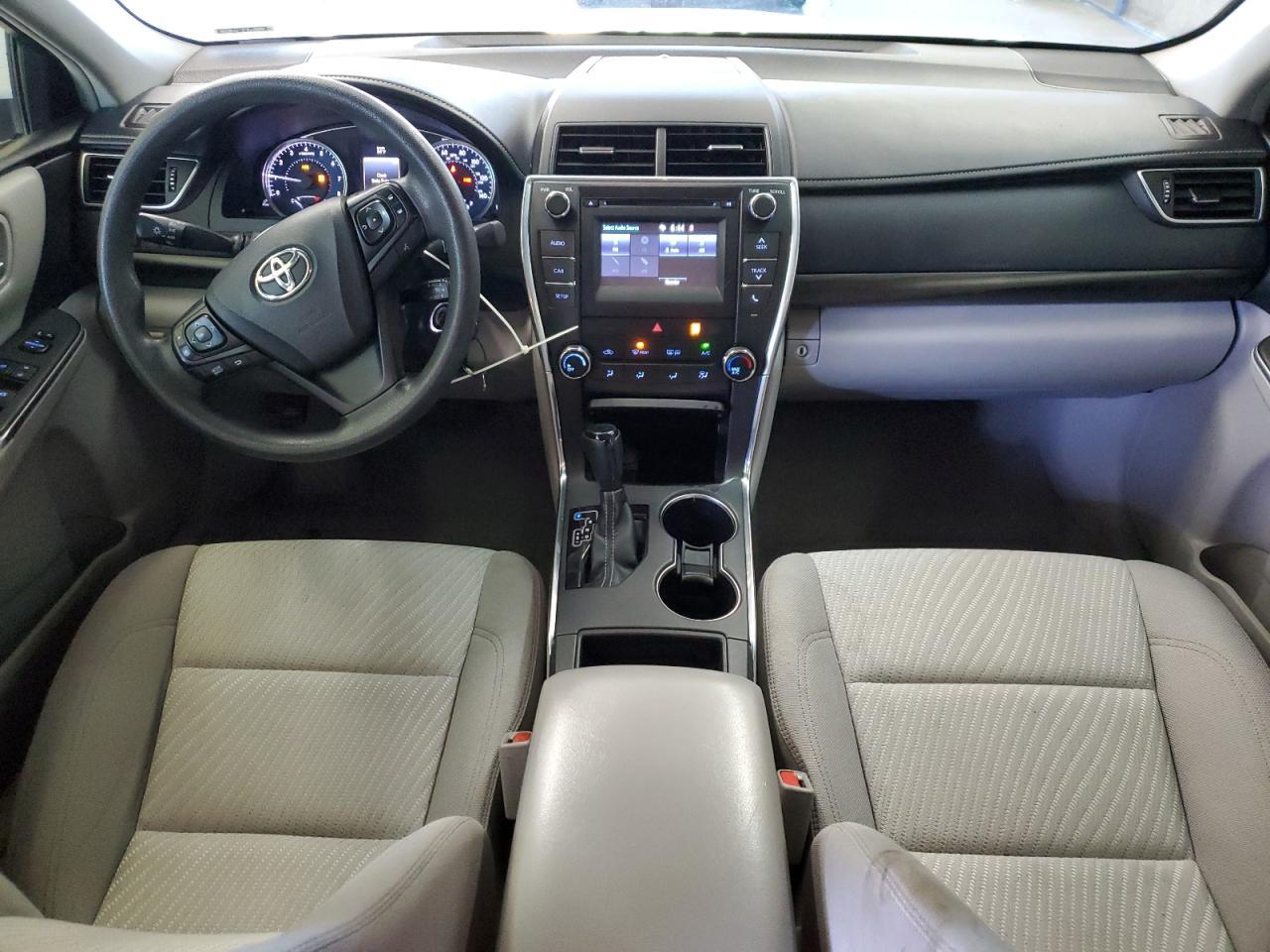2016 TOYOTA CAMRY