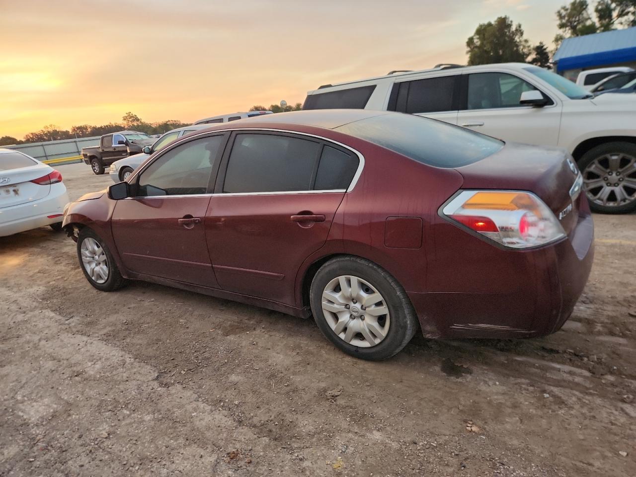 2012 NISSAN ALTIMA