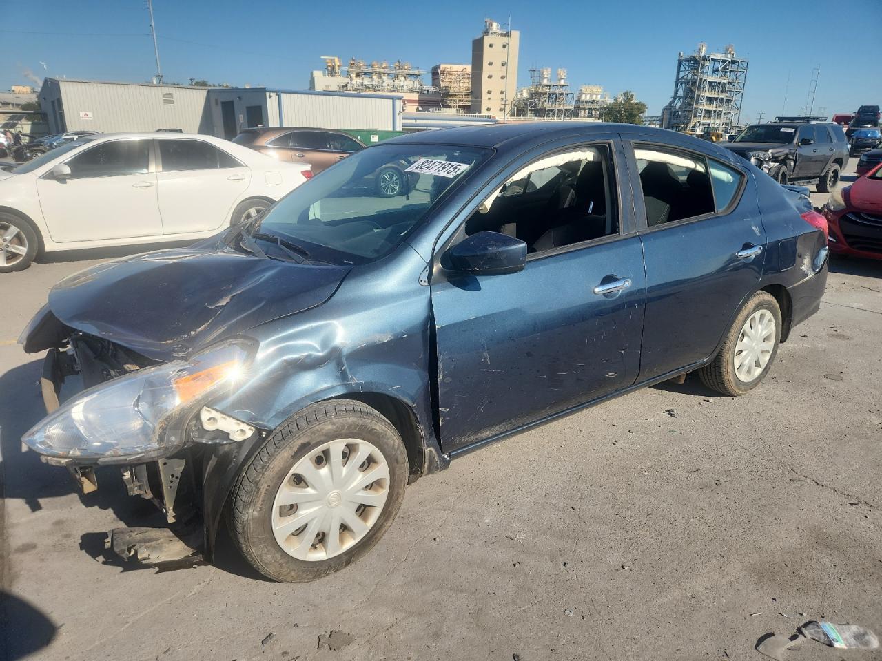 2017 NISSAN VERSA