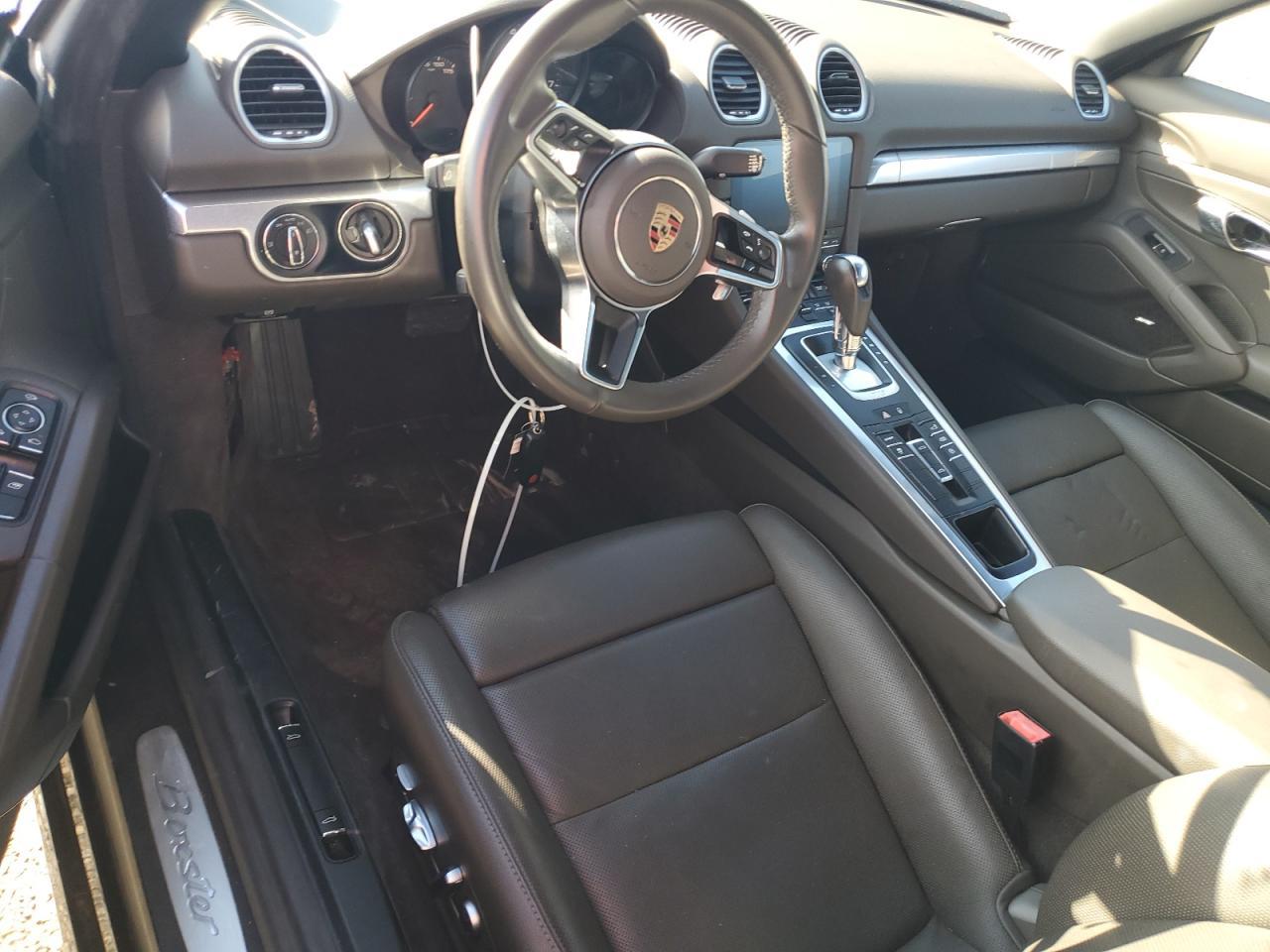 2019 PORSCHE Boxster