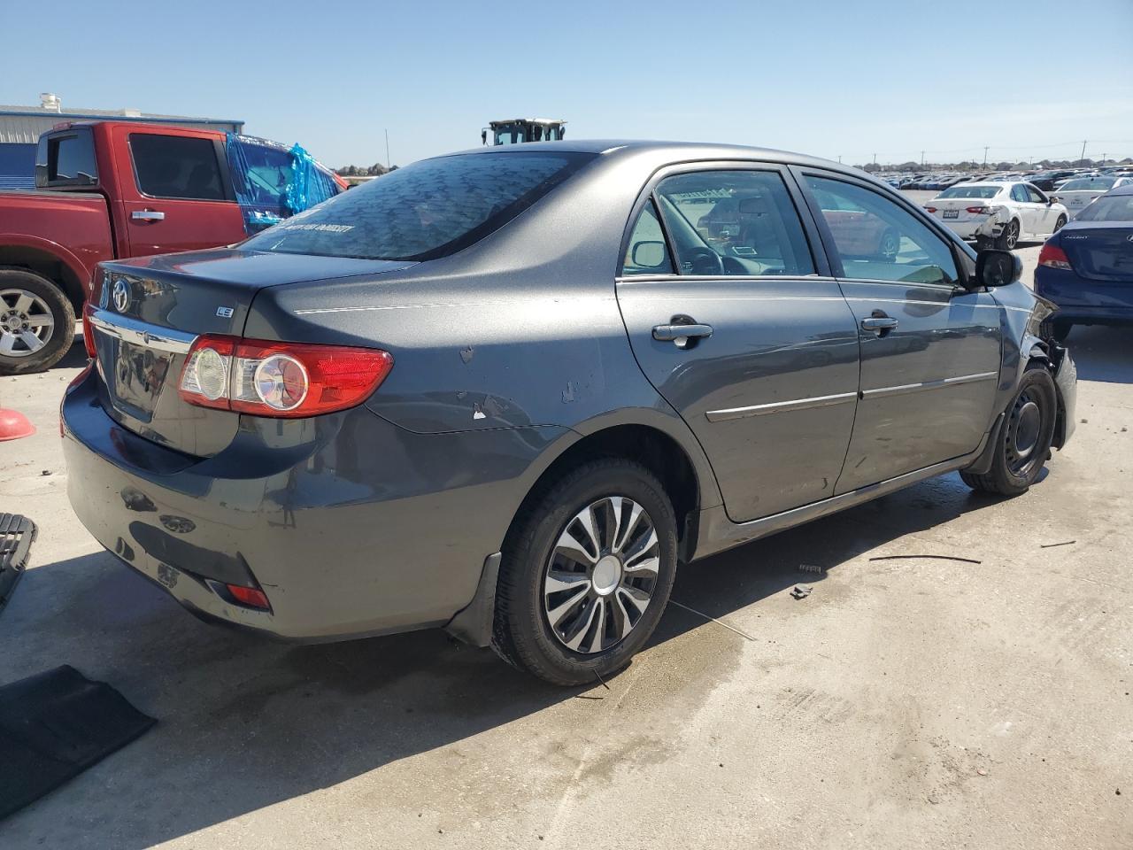2011 TOYOTA COROLLA