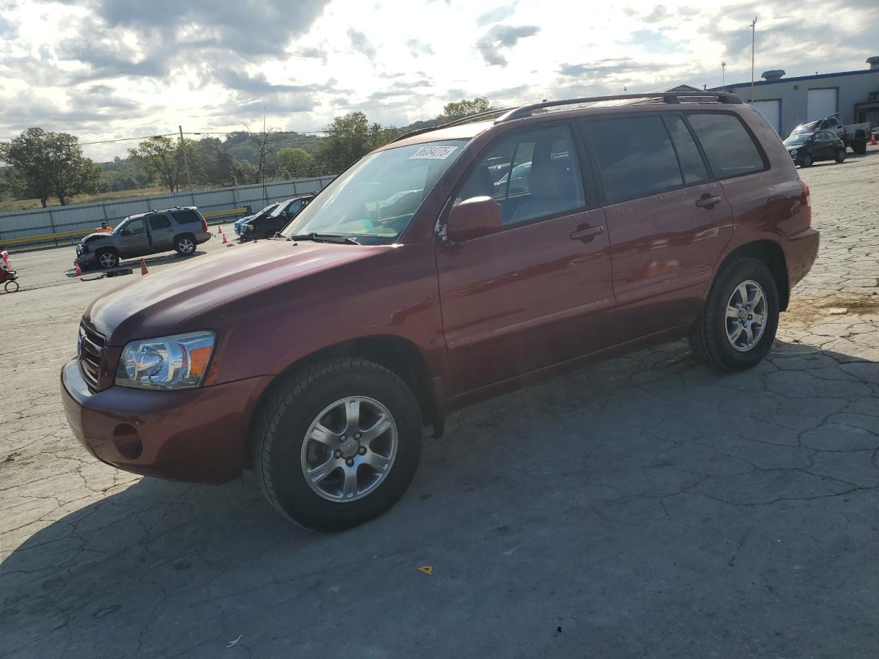 2005 TOYOTA HIGHLANDER