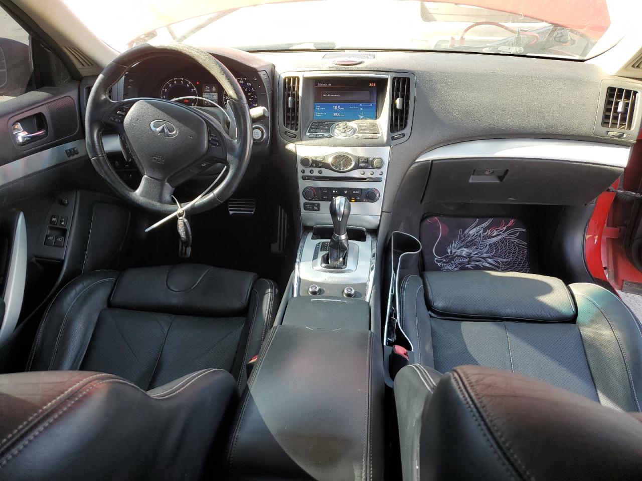 2013 INFINITI G37