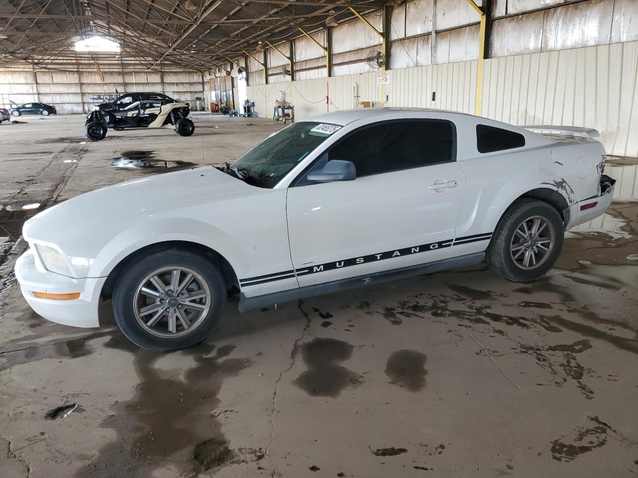 2005 FORD MUSTANG