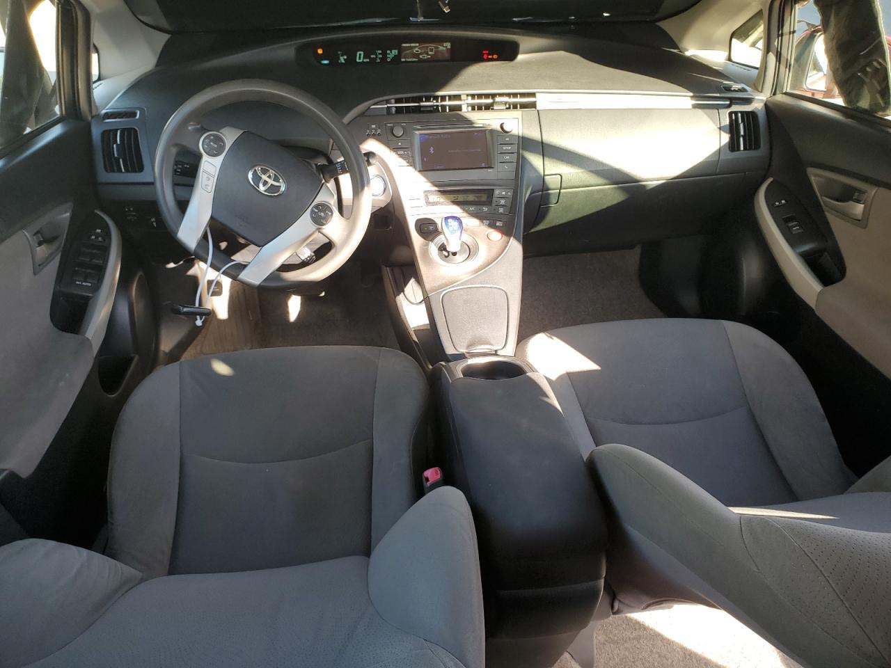 2012 TOYOTA PRIUS