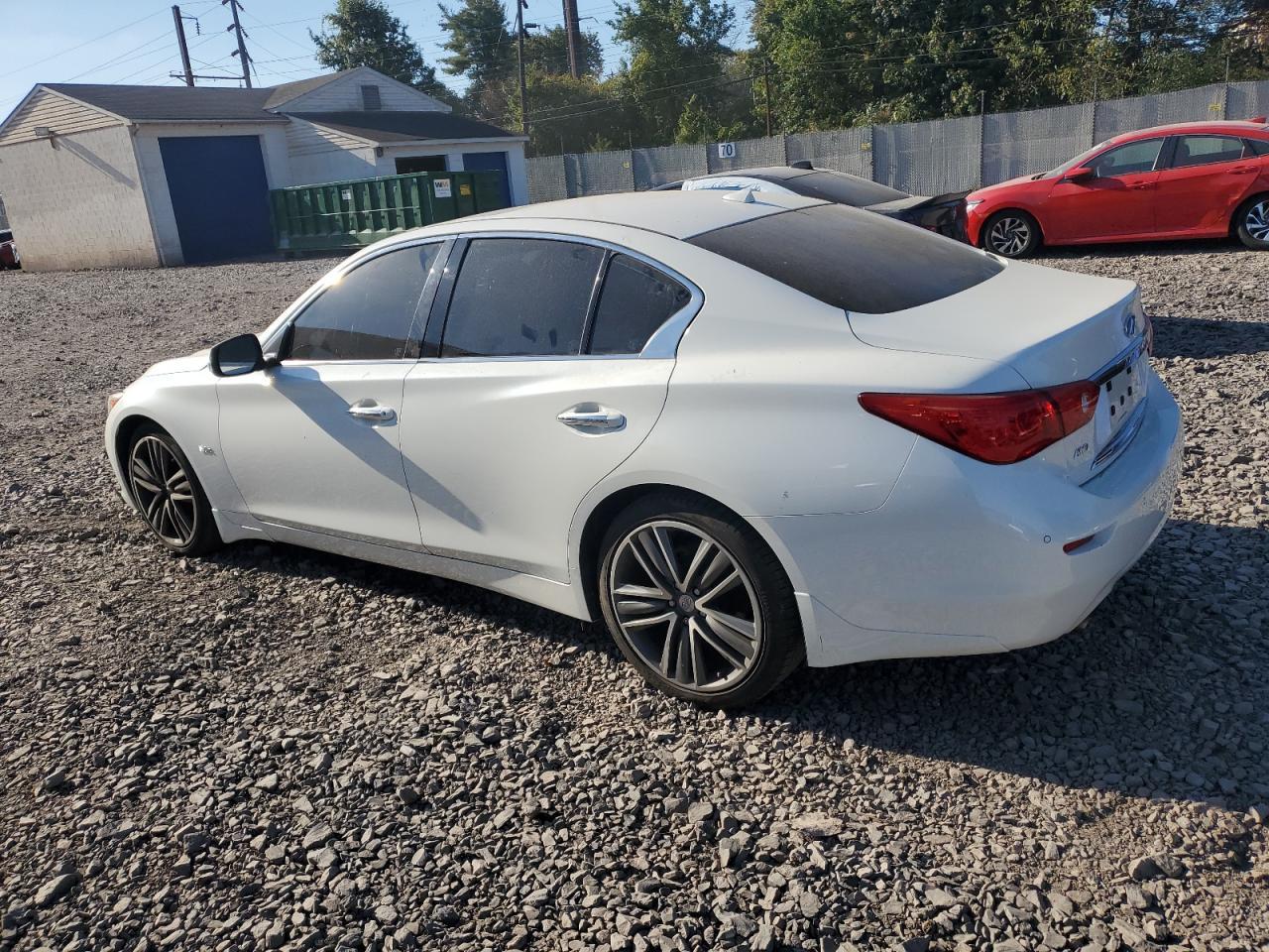 2016 INFINITI Q50