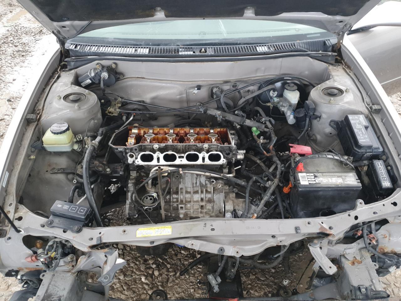 2001 TOYOTA COROLLA