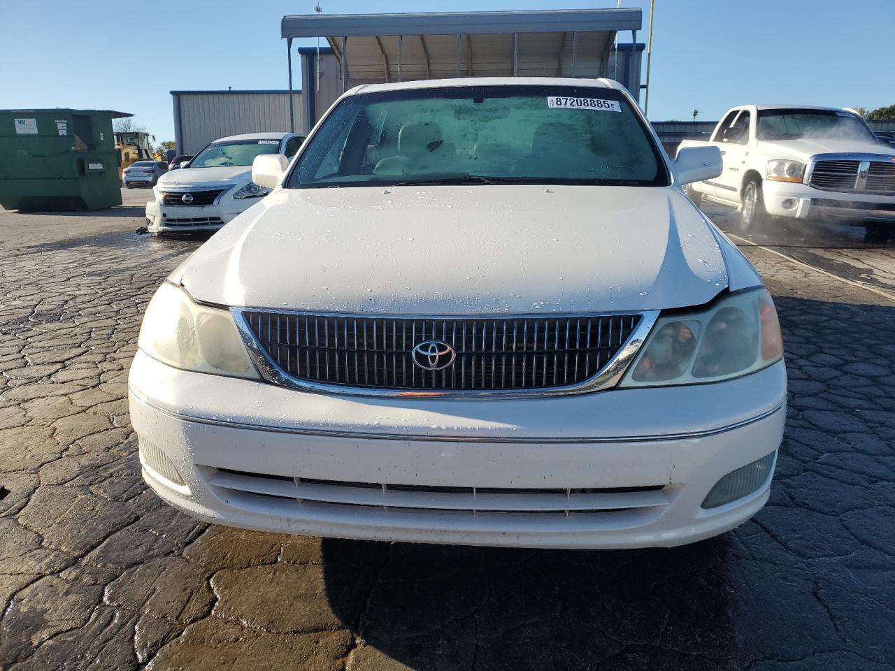 2002 TOYOTA Avalon