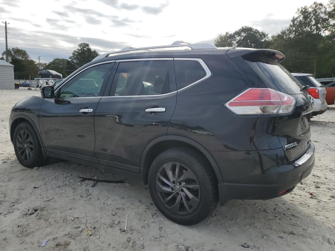 2016 NISSAN ROGUE