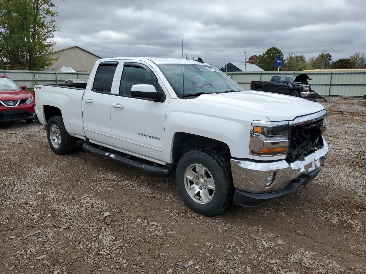 2018 CHEVROLET Silverado