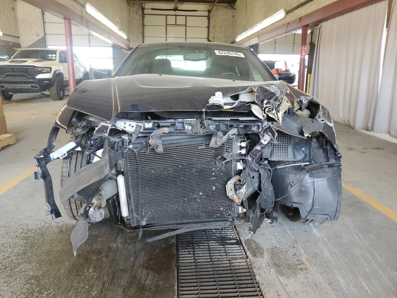 2012 DODGE CHARGER
