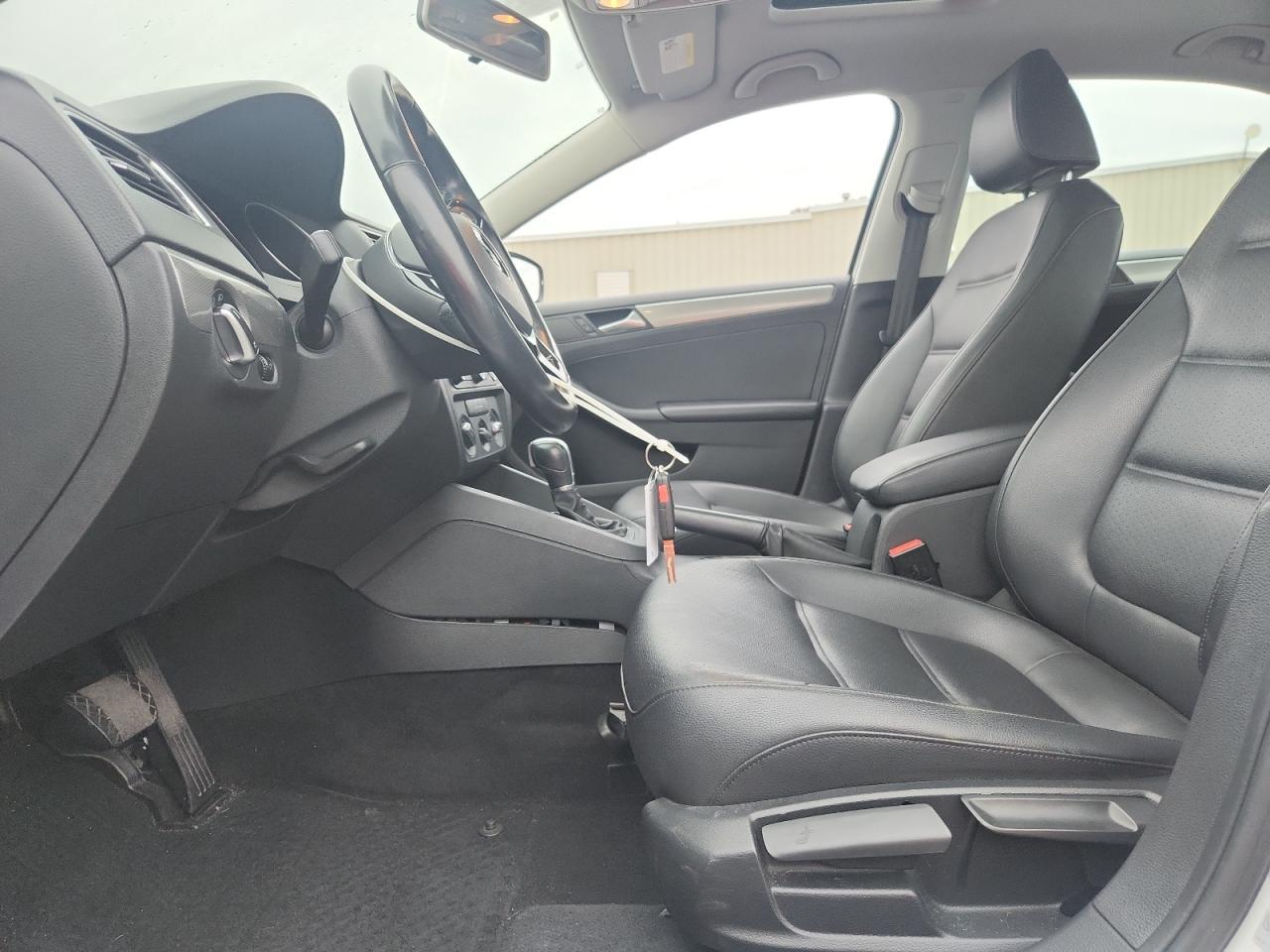 2015 VOLKSWAGEN JETTA