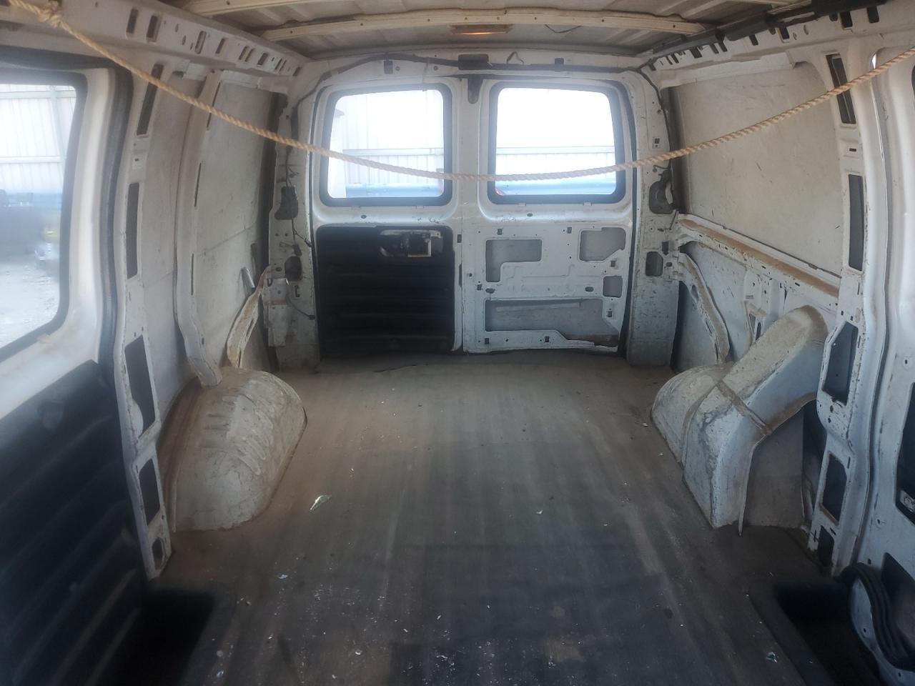 2005 CHEVROLET Express 1500