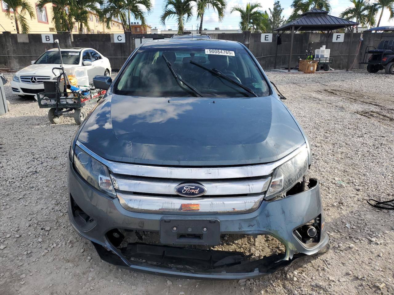 2011 FORD FUSION