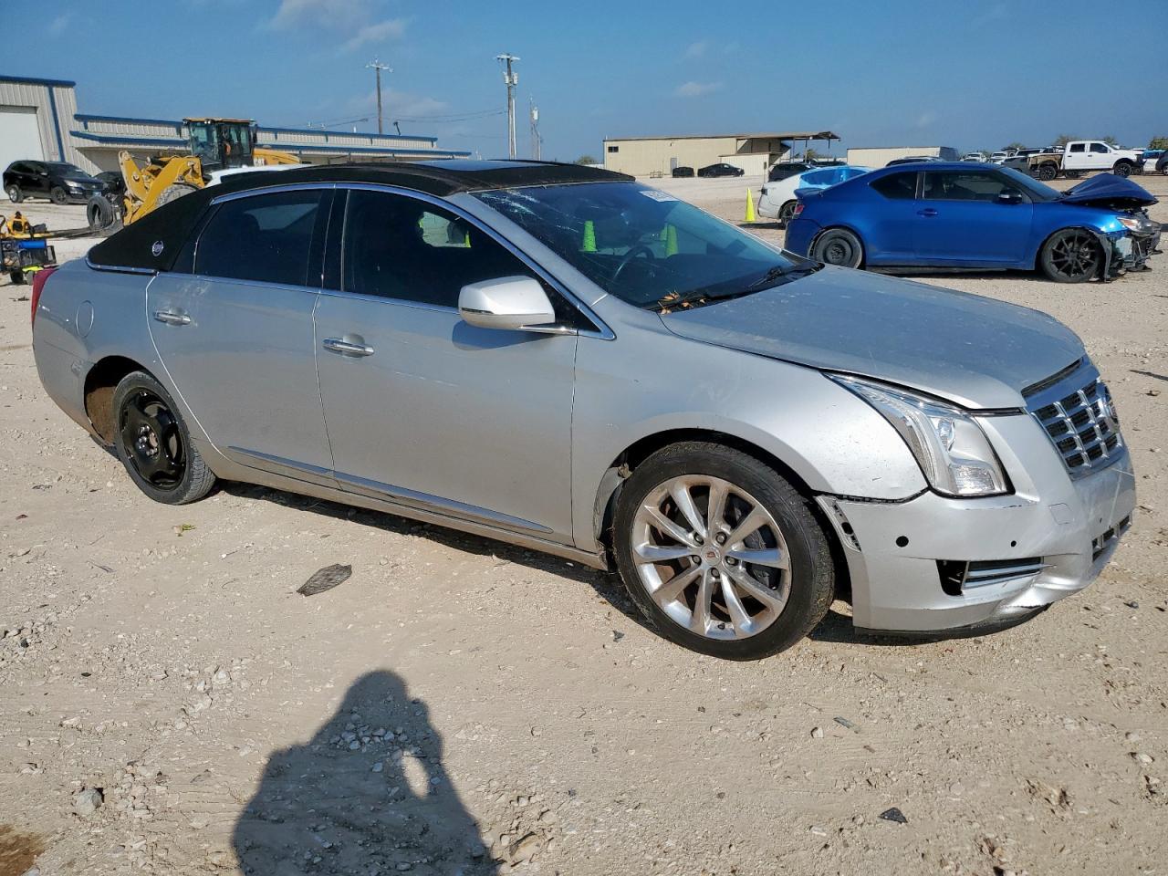 2014 CADILLAC XTS