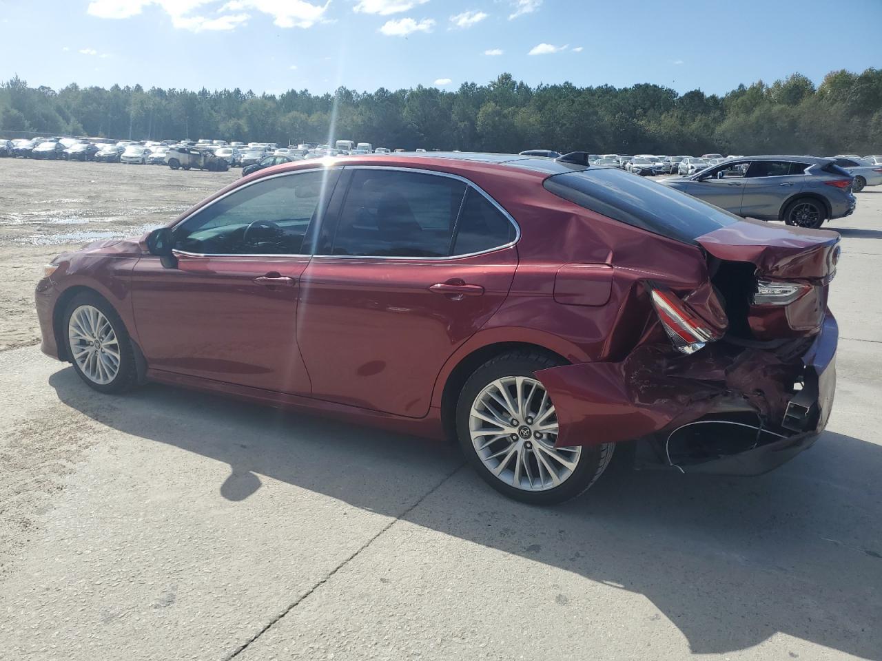 2019 TOYOTA CAMRY