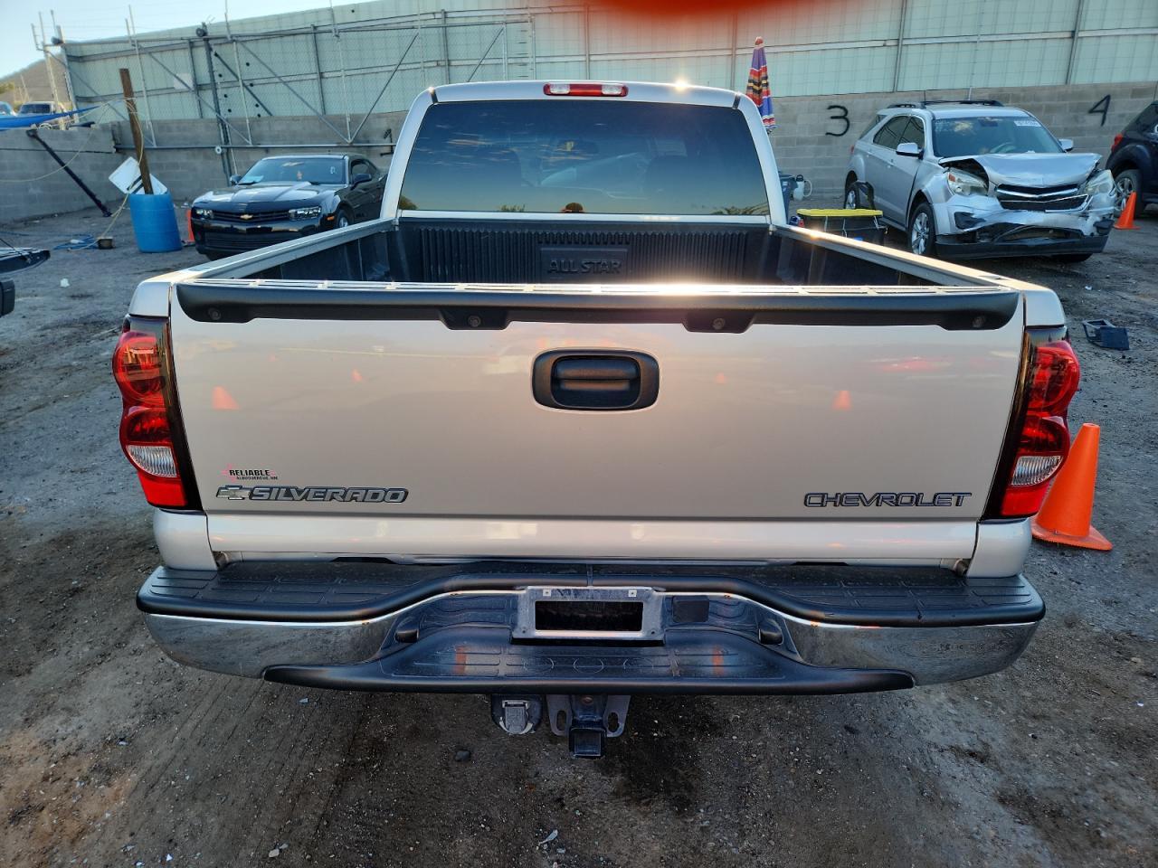 2004 CHEVROLET Silverado