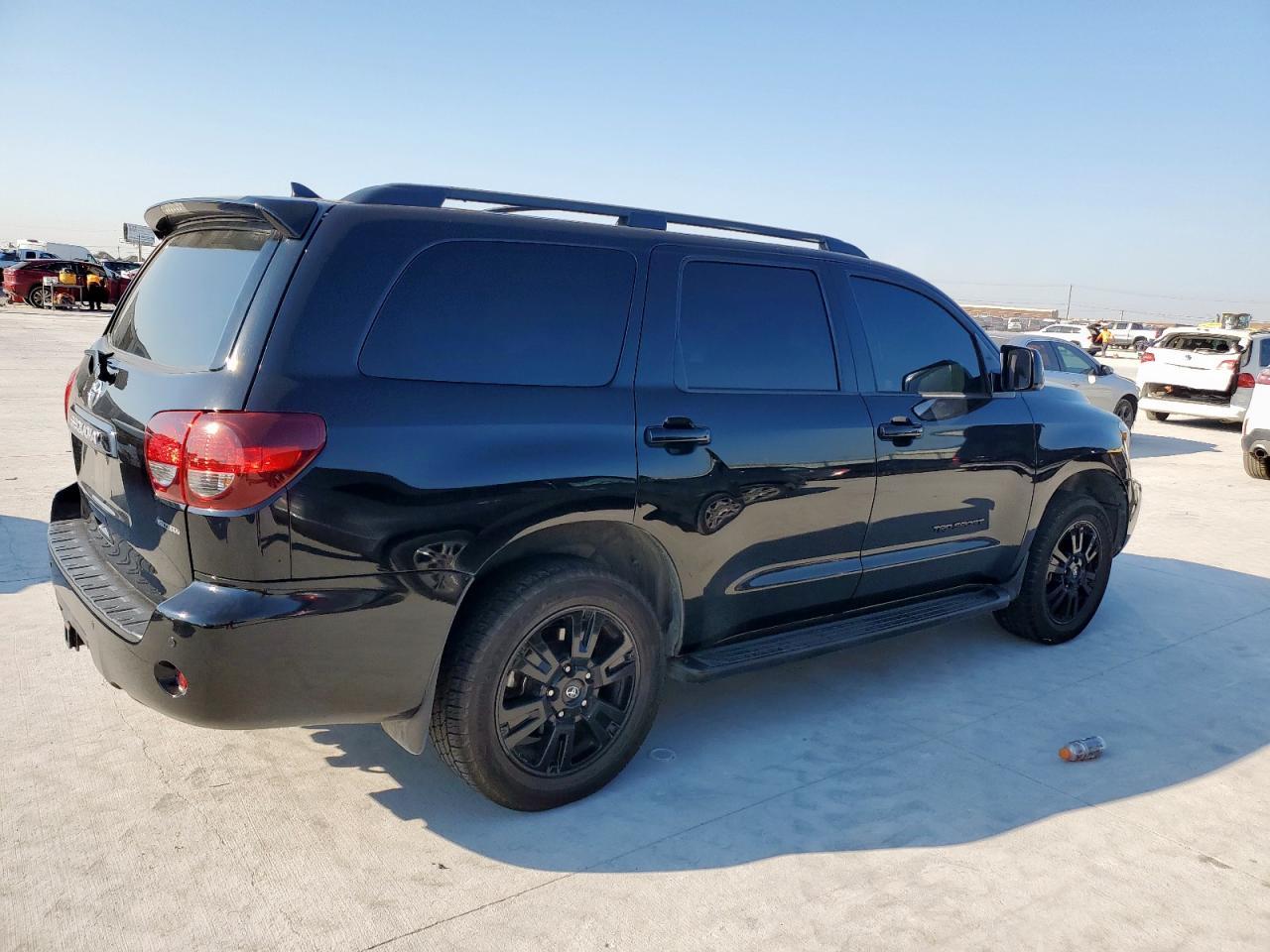 2019 TOYOTA Sequoia