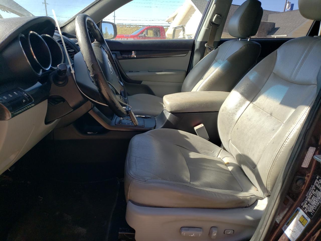 2011 KIA SORENTO