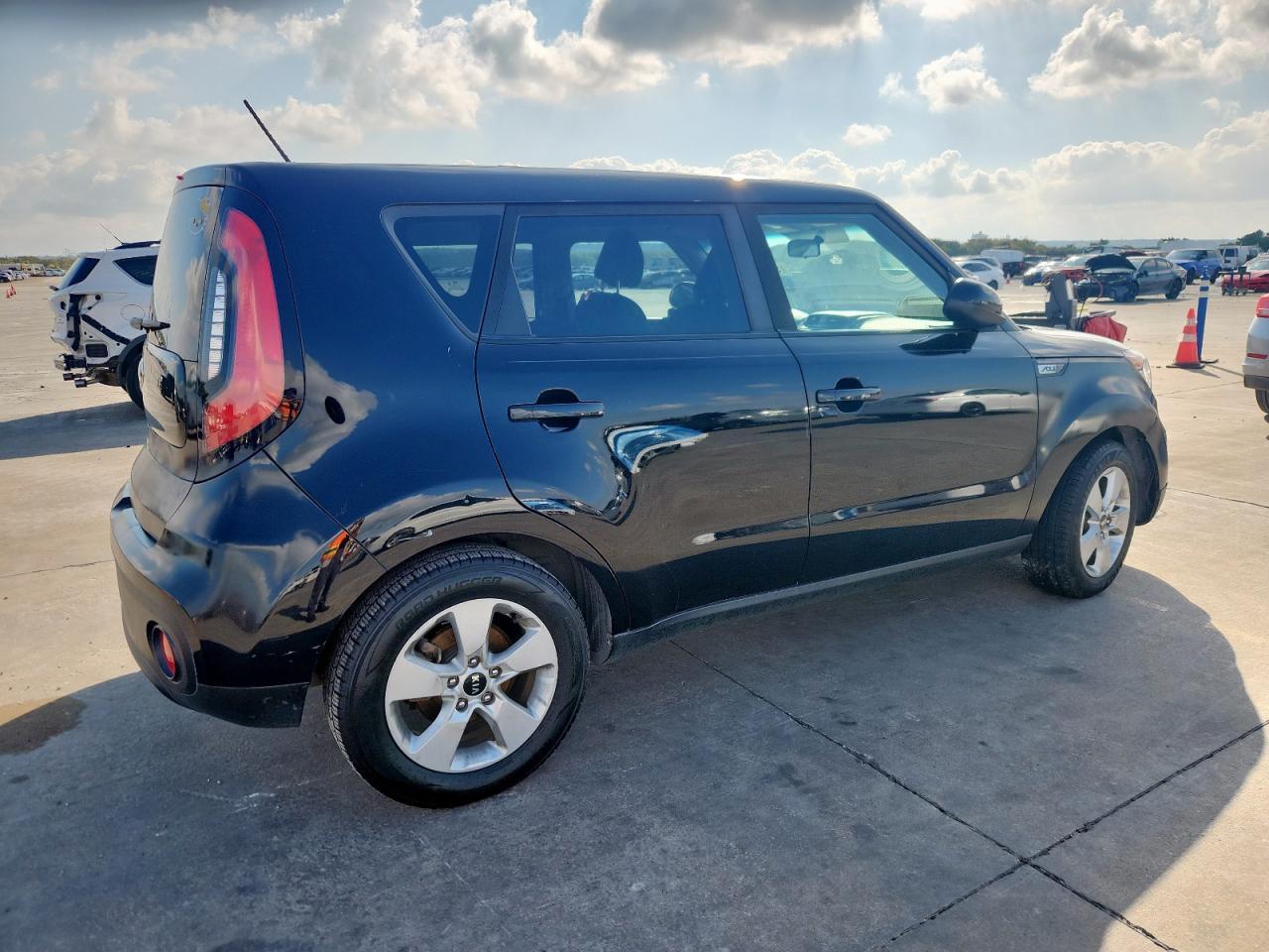 2017 KIA SOUL