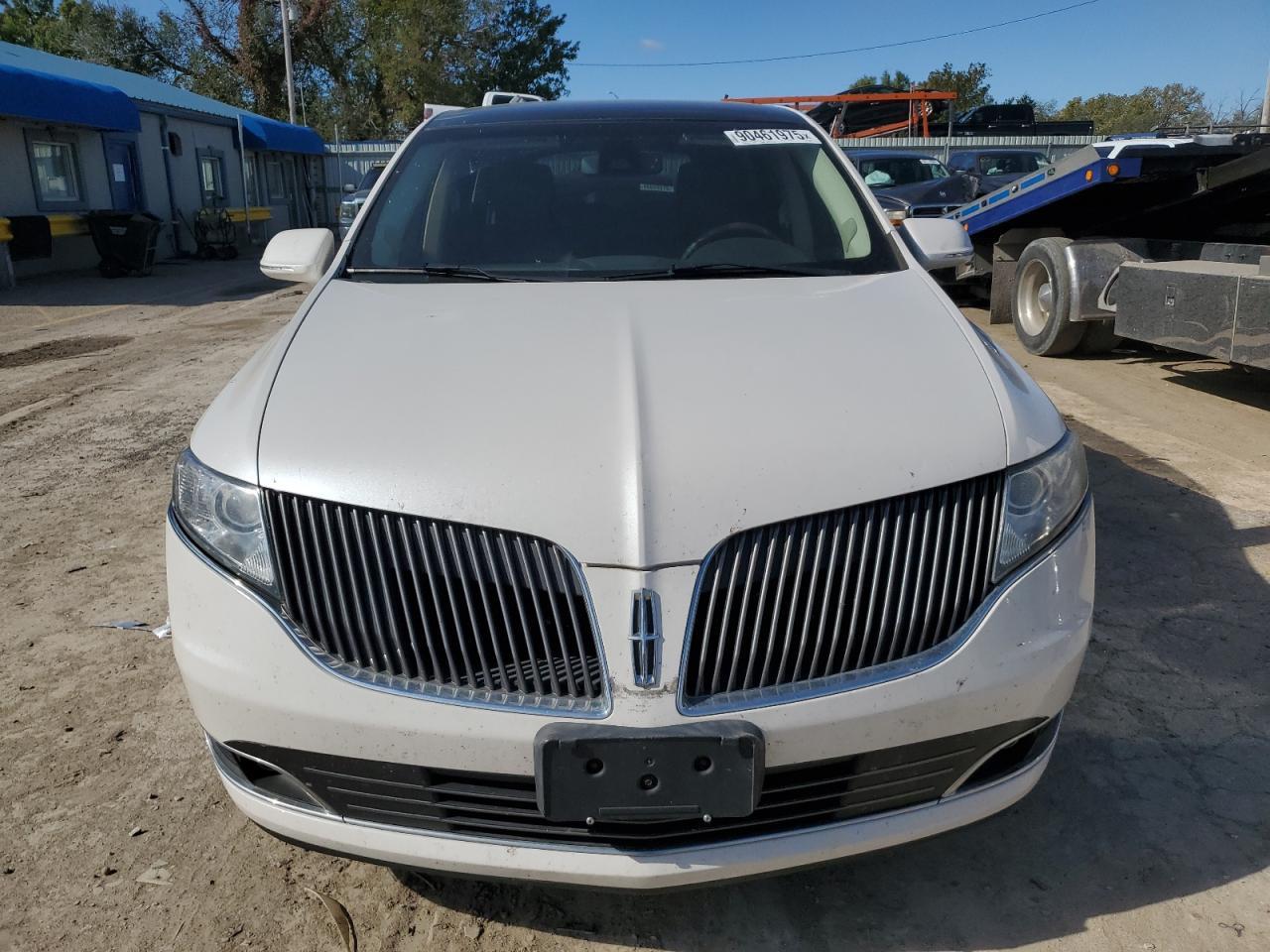 2013 LINCOLN MKT