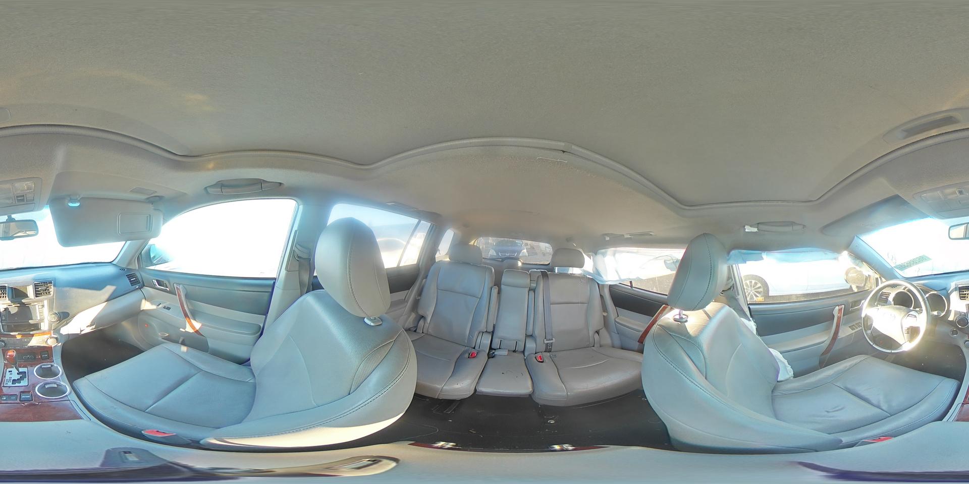 2013 TOYOTA HIGHLANDER