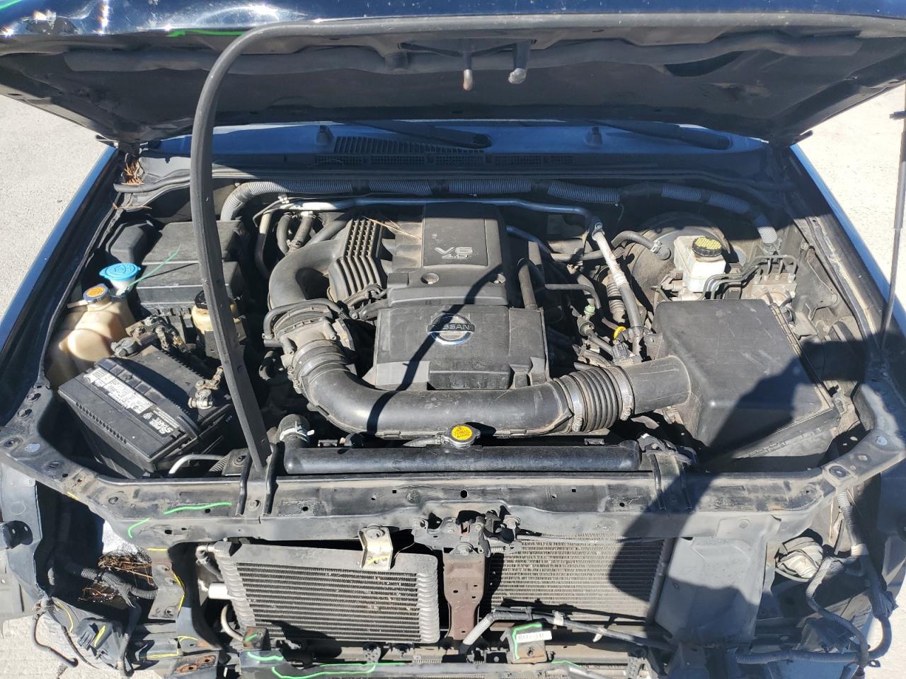 2010 NISSAN Frontier