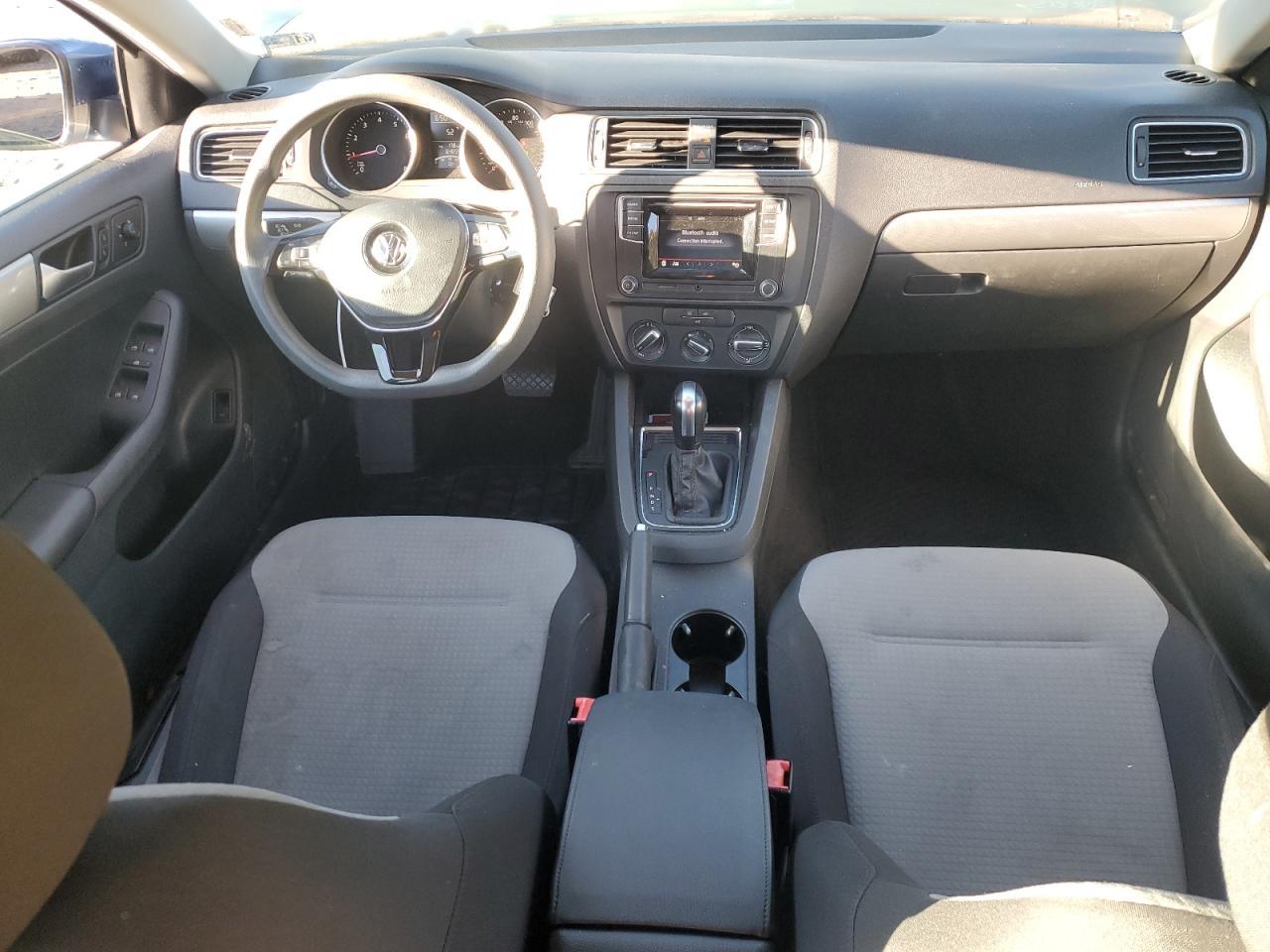 2017 VOLKSWAGEN JETTA
