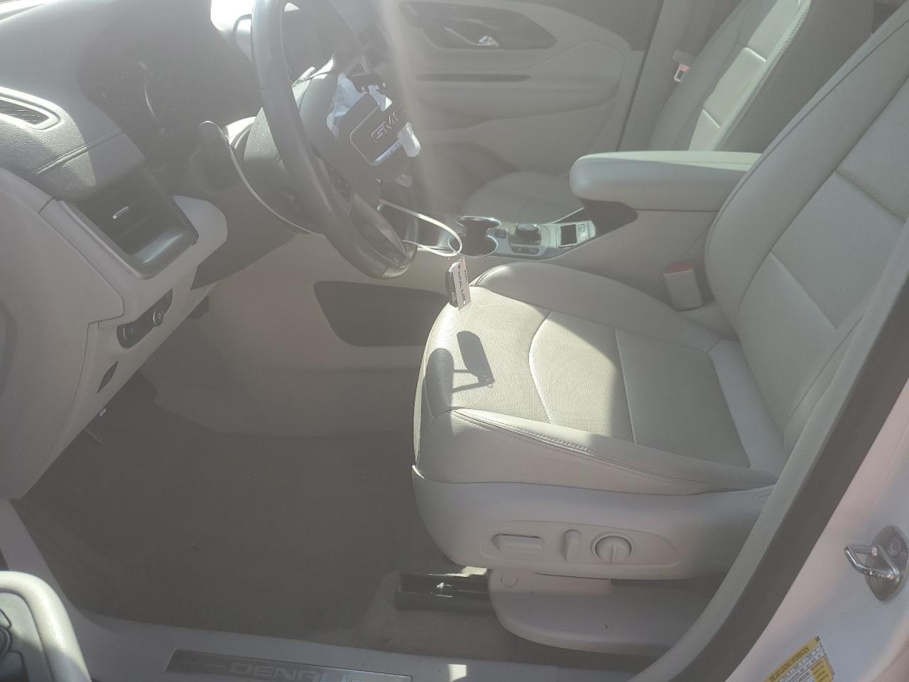 2020 GMC Terrain