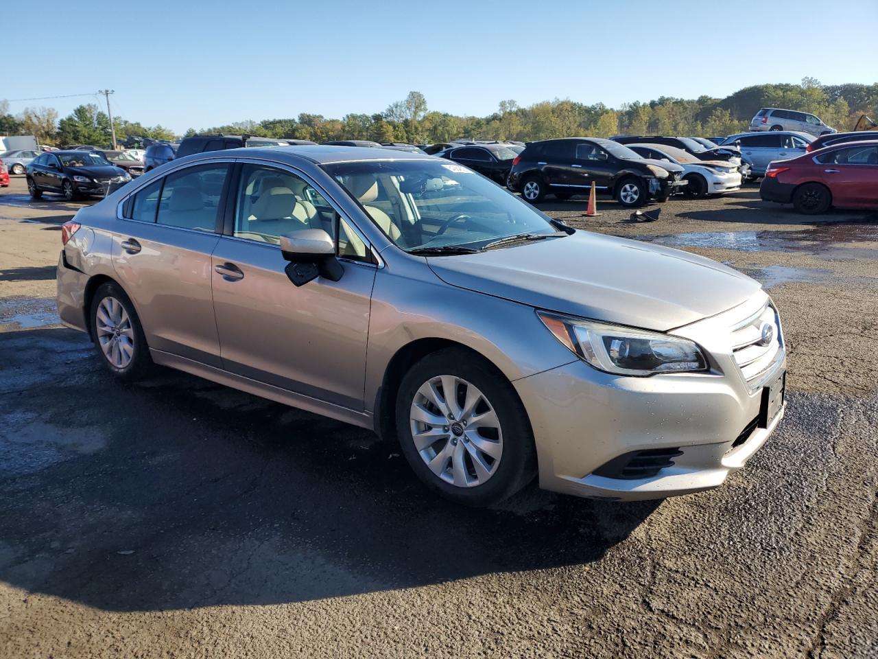 2016 SUBARU Legacy