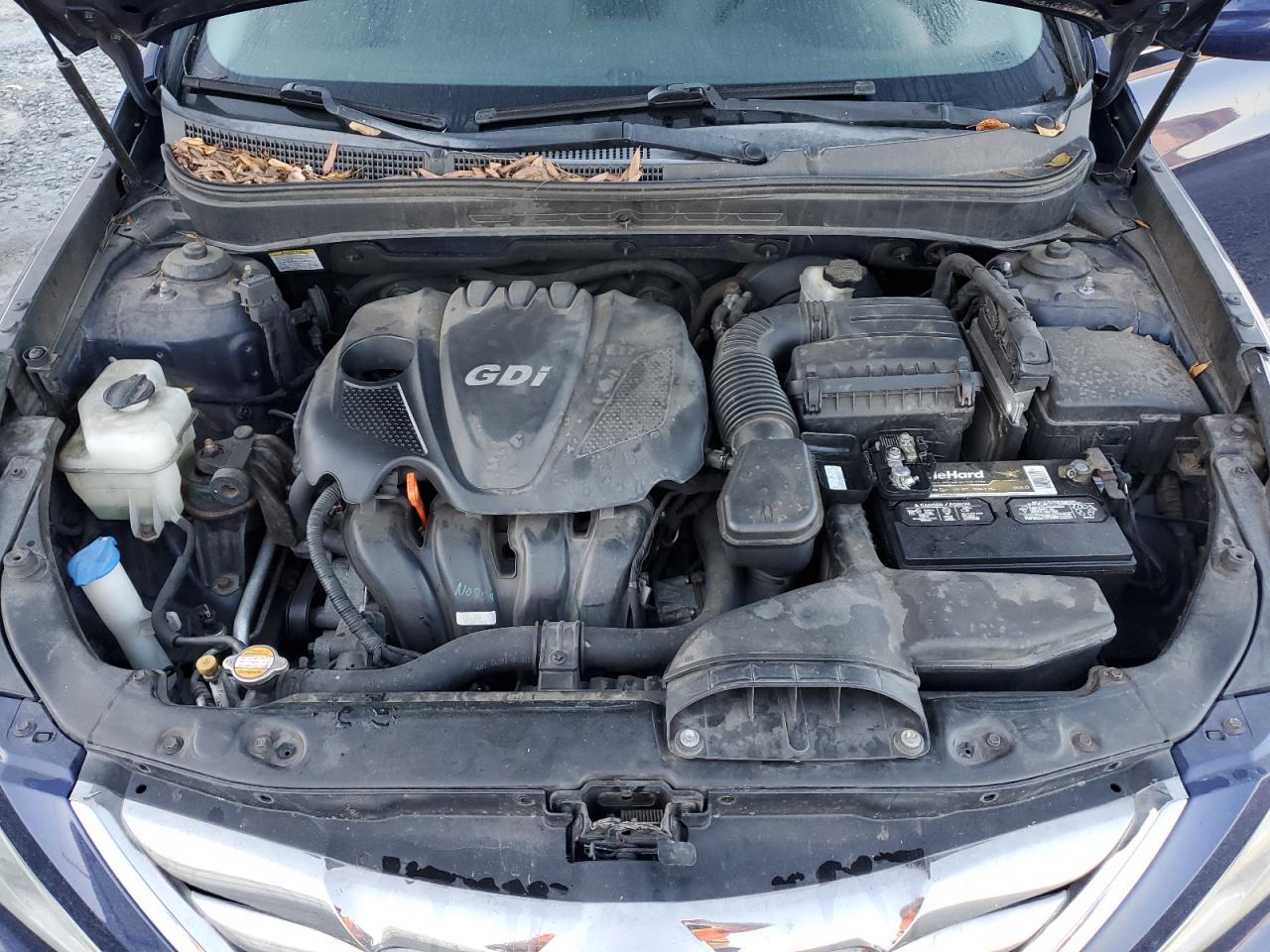 2011 HYUNDAI SONATA