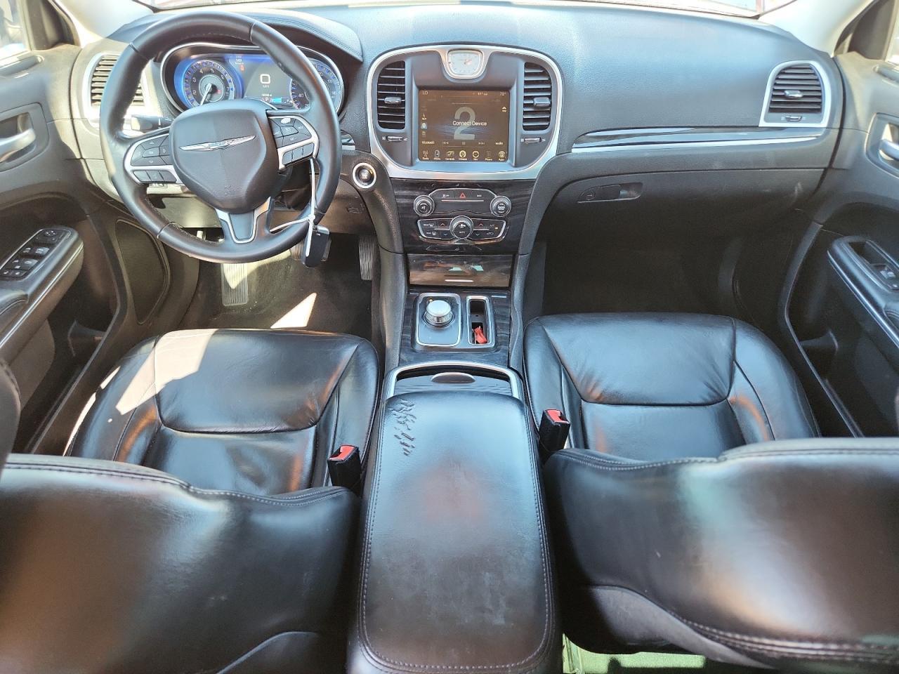 2016 CHRYSLER 300