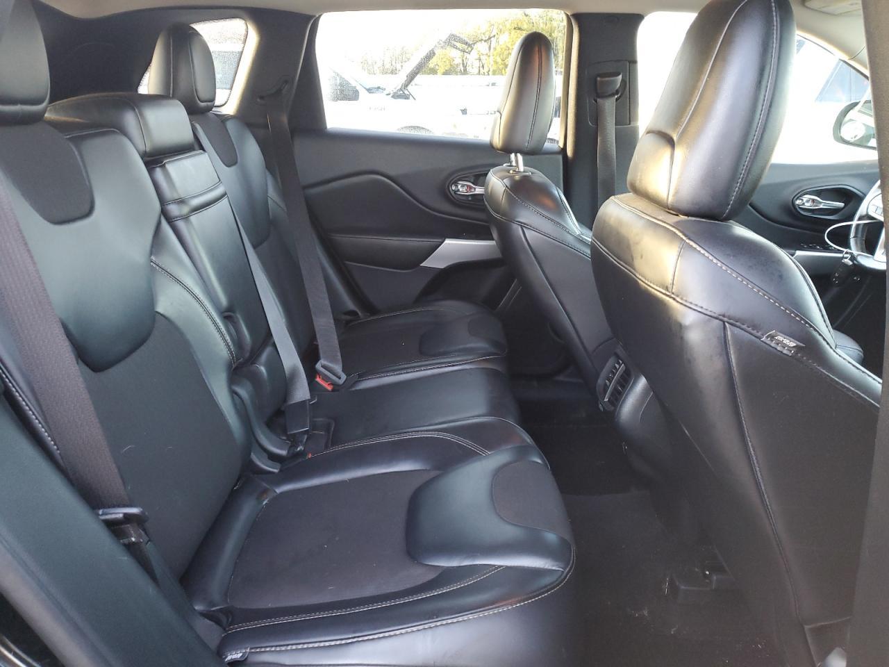 2018 JEEP CHEROKEE