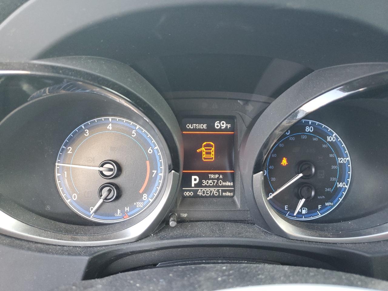 2016 TOYOTA COROLLA