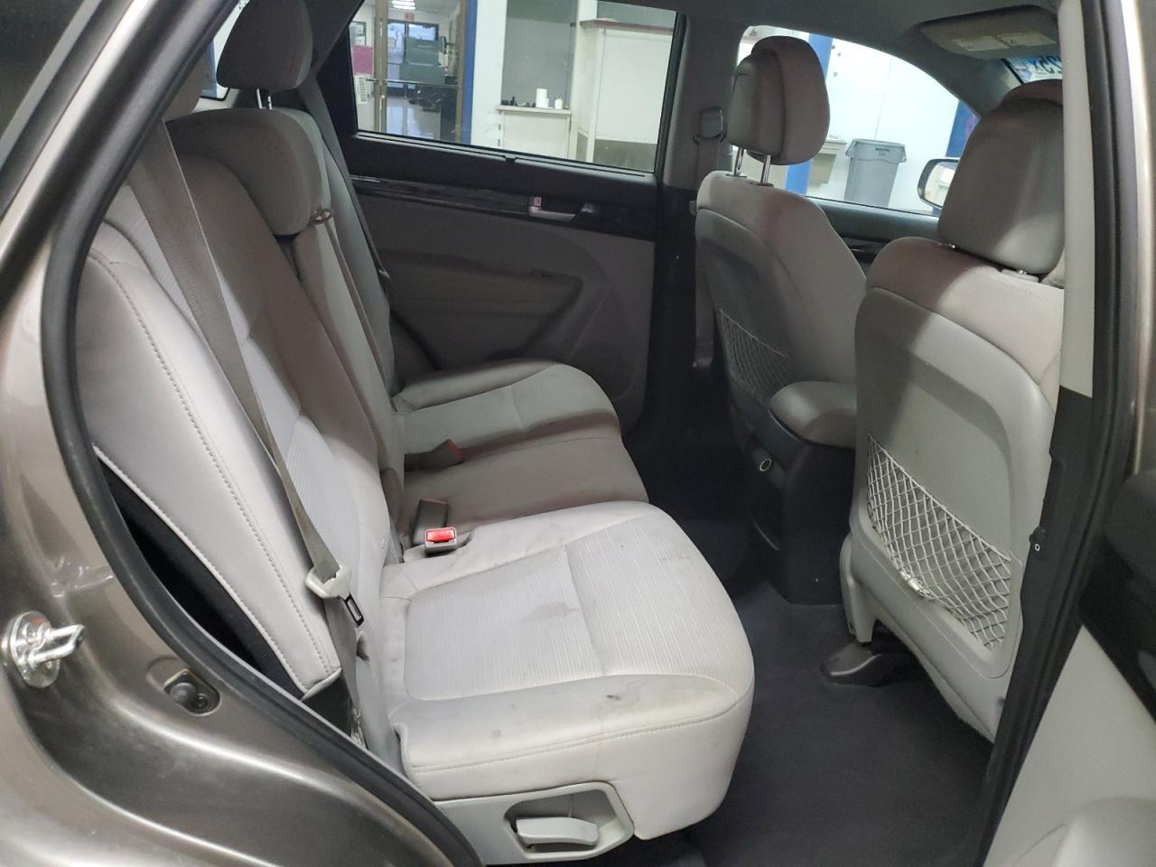 2014 KIA SORENTO