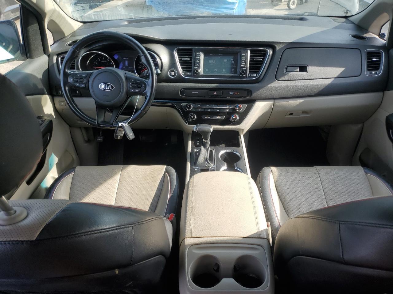 2019 KIA SEDONA