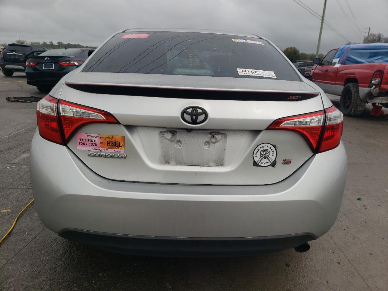 2016 TOYOTA COROLLA